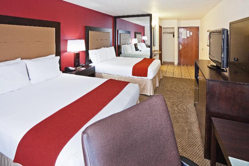Holiday Inn Express & Suites Oklahoma City Northwest By Ihg Exterior photo